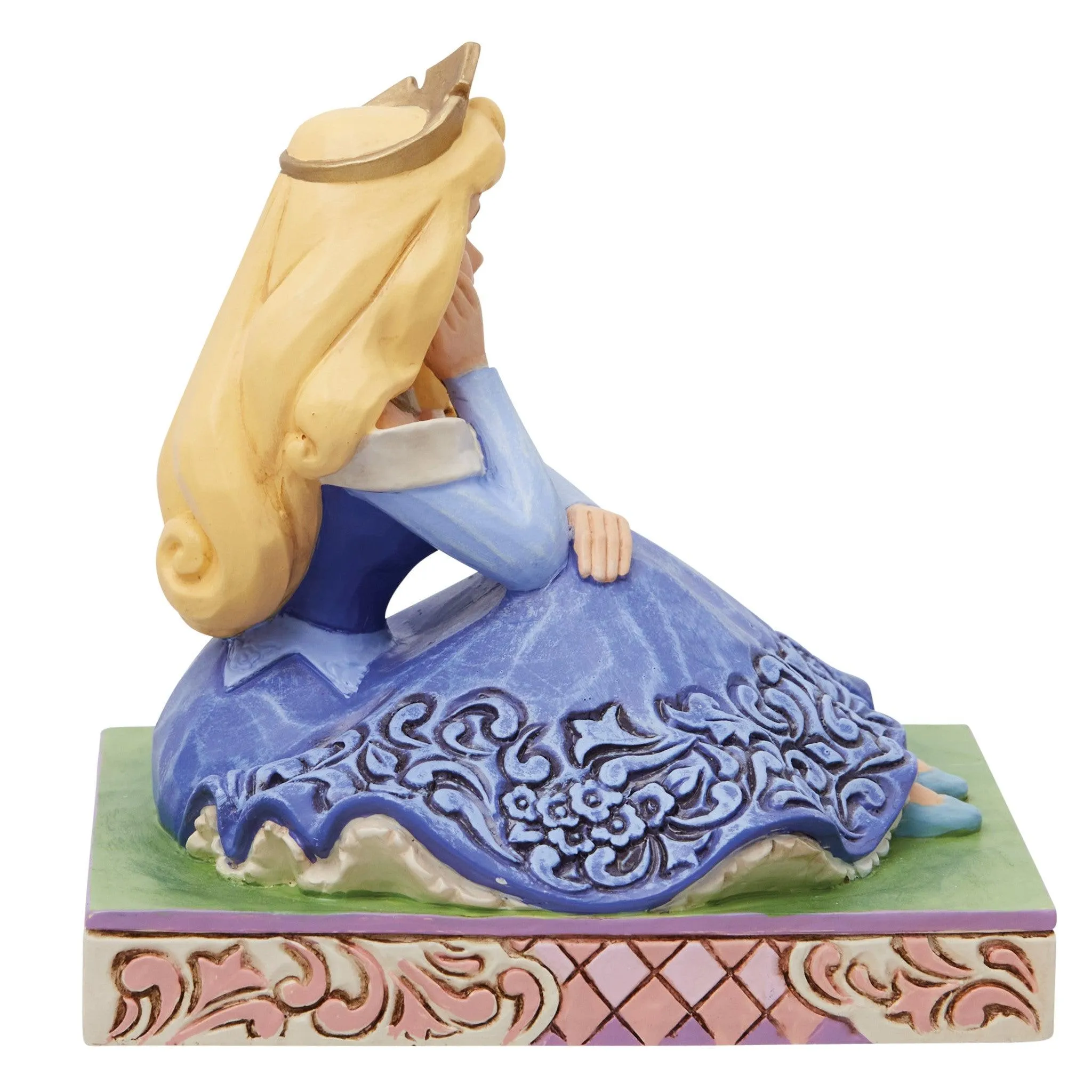 Aurora Personality Pose Figurine