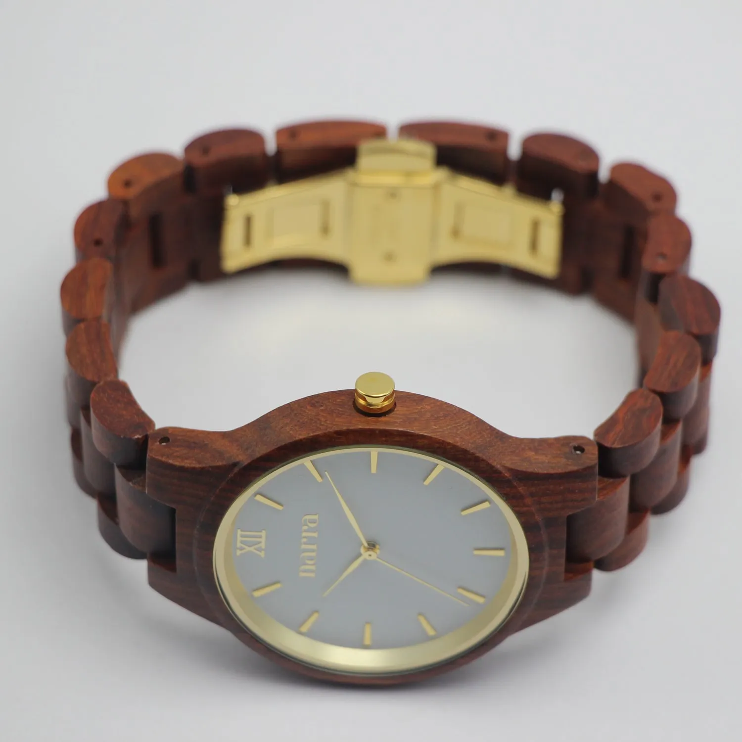 Classic Dawn in Red Sandalwood and White (NW01)