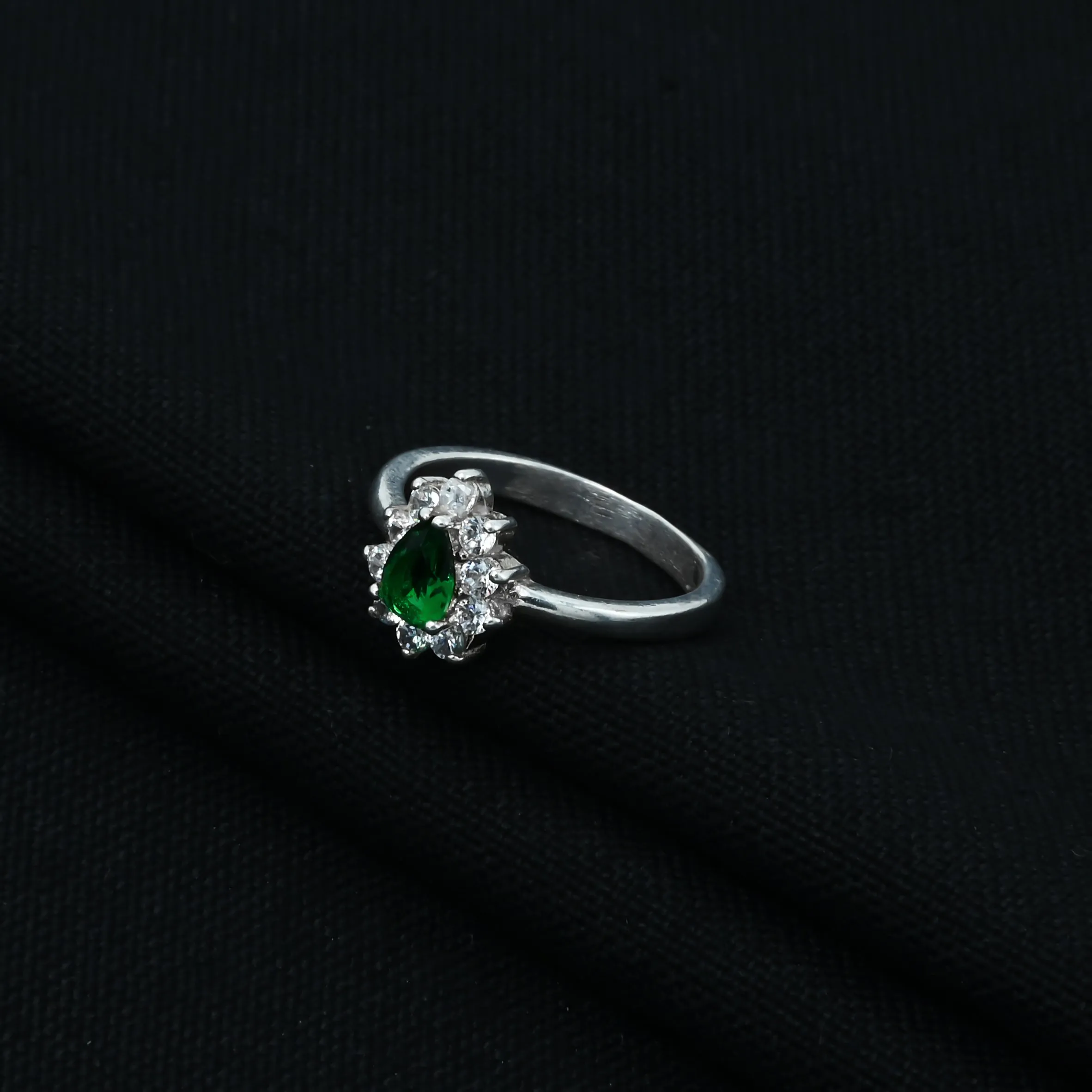 Green Stone Pear Cut Silver Ring