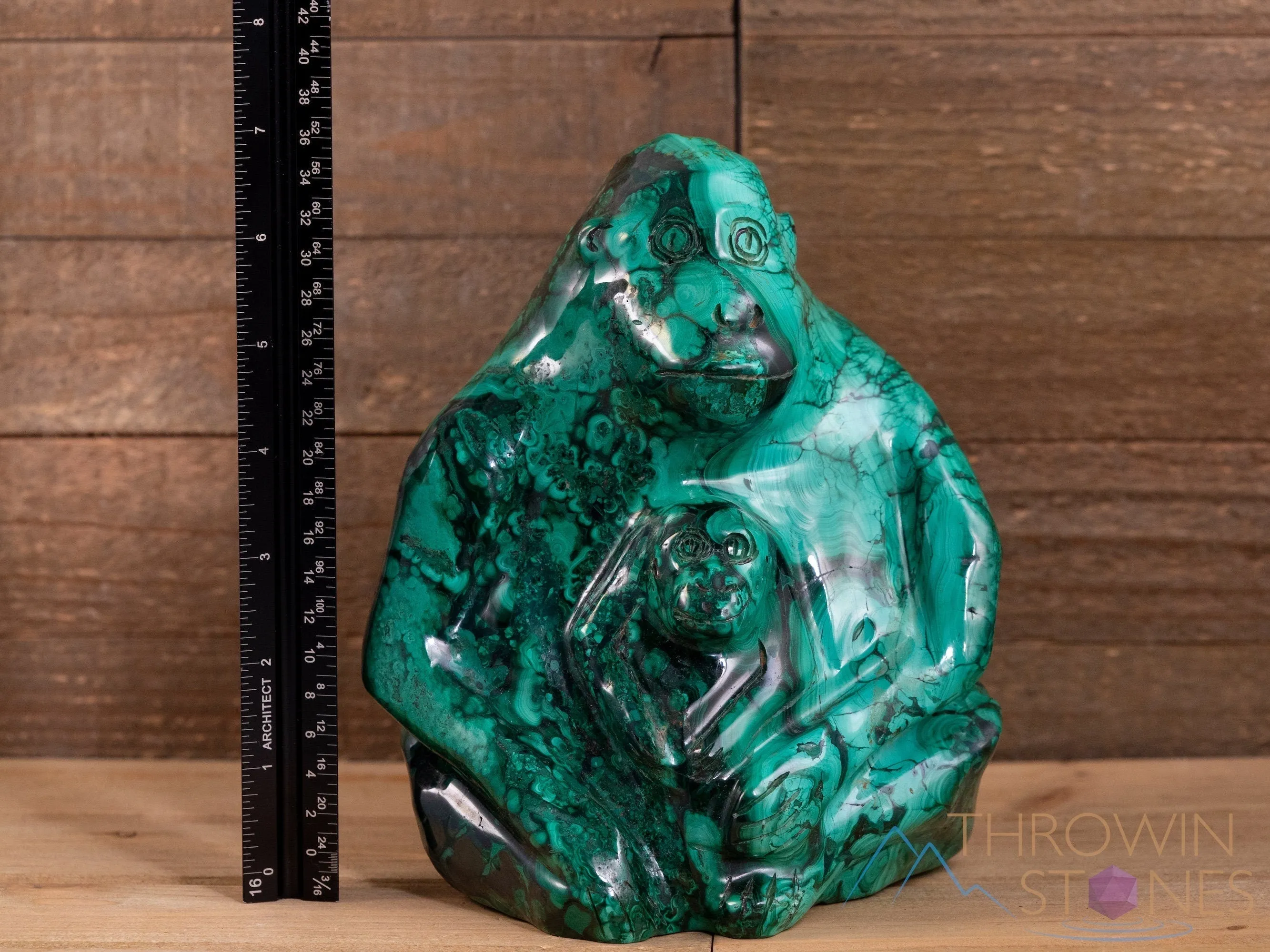 MALACHITE Crystal Gorilla w Baby - Crystal Carving, Housewarming Gift, Home Decor, Healing Crystals and Stones, 40328