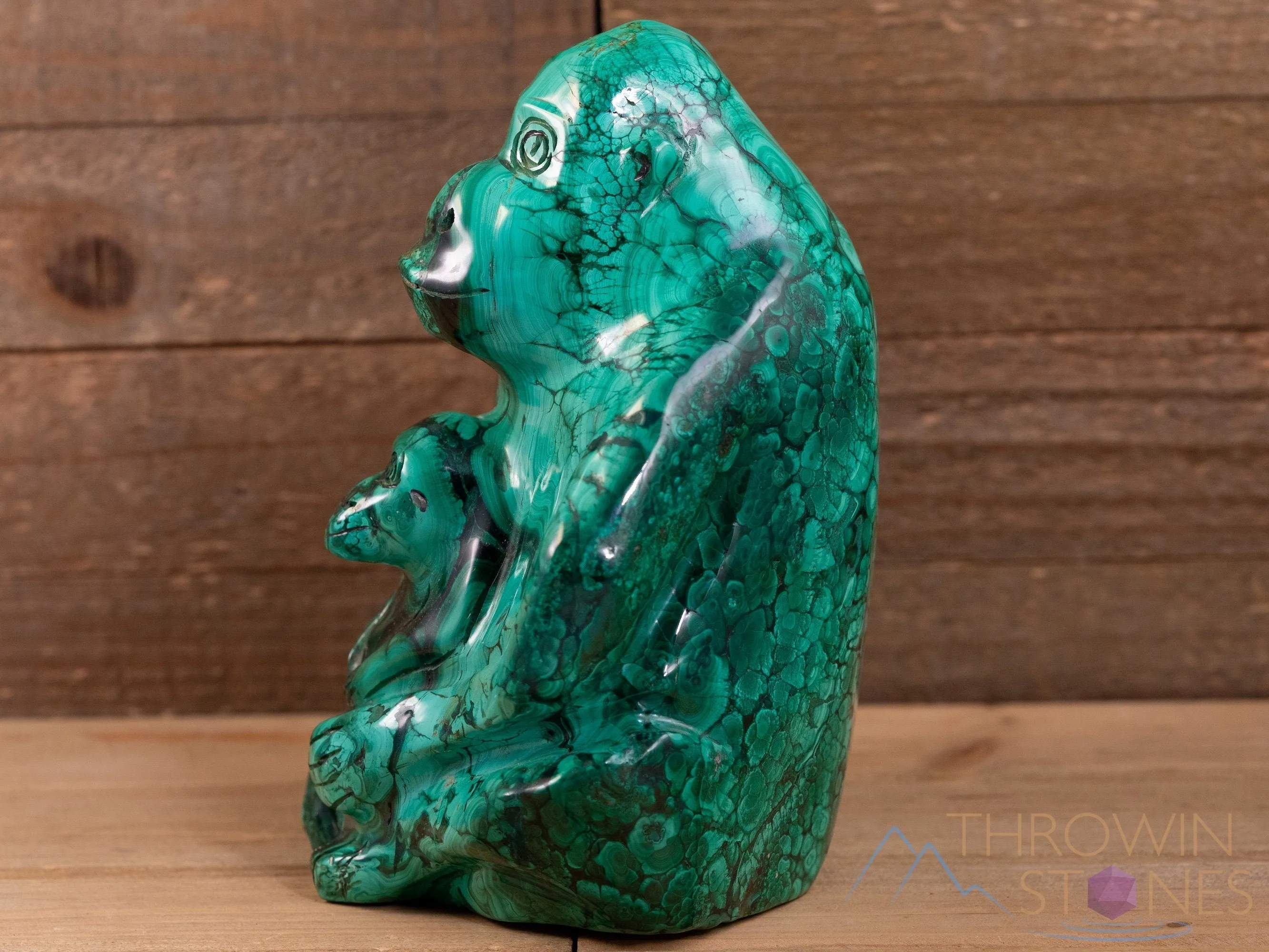 MALACHITE Crystal Gorilla w Baby - Crystal Carving, Housewarming Gift, Home Decor, Healing Crystals and Stones, 40328