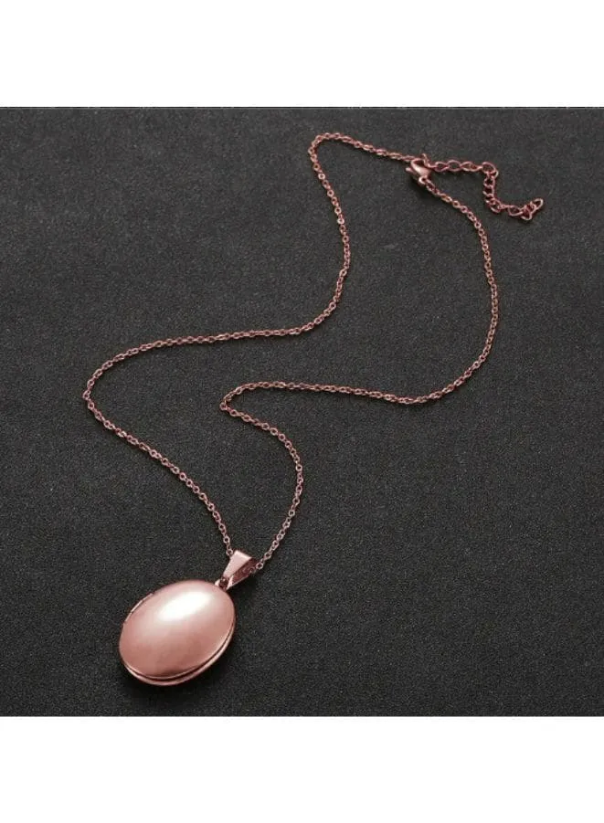 Stylish Stainless Steel Charm Necklace - Timeless Elegance in a Rose Gold Hue