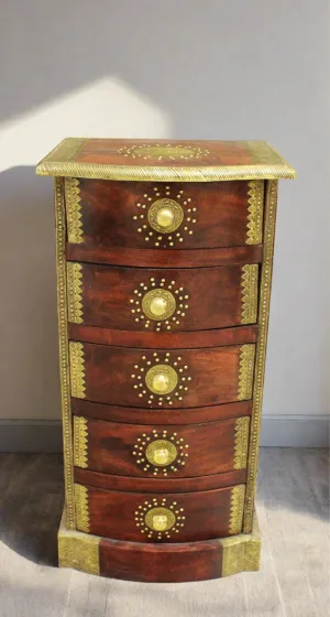 Timeless Elegance: 5-Drawer Chest with Heavy Brass Fittings